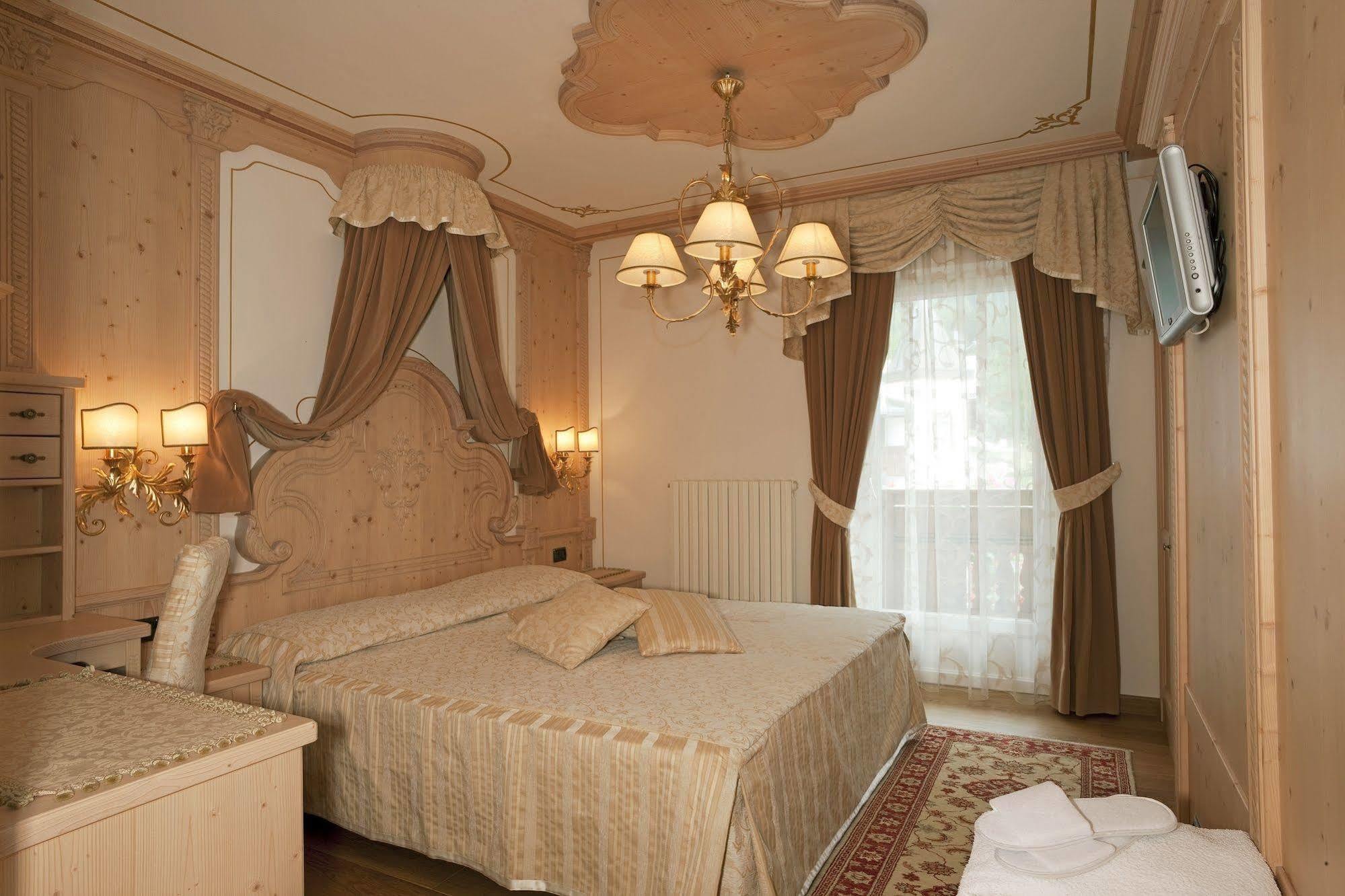 Hotel Colbricon Beauty & Relax San Martino Di Castrozza Extérieur photo